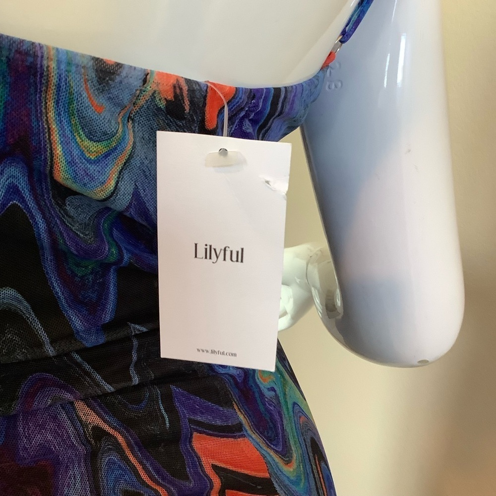 Lilyful Jade Multicolor Abstract Print Ruched Dress - Picture 4 of 7